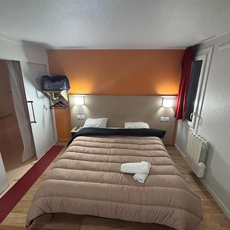 Classic Hotel - Fontenay-Trésigny Dış mekan fotoğraf