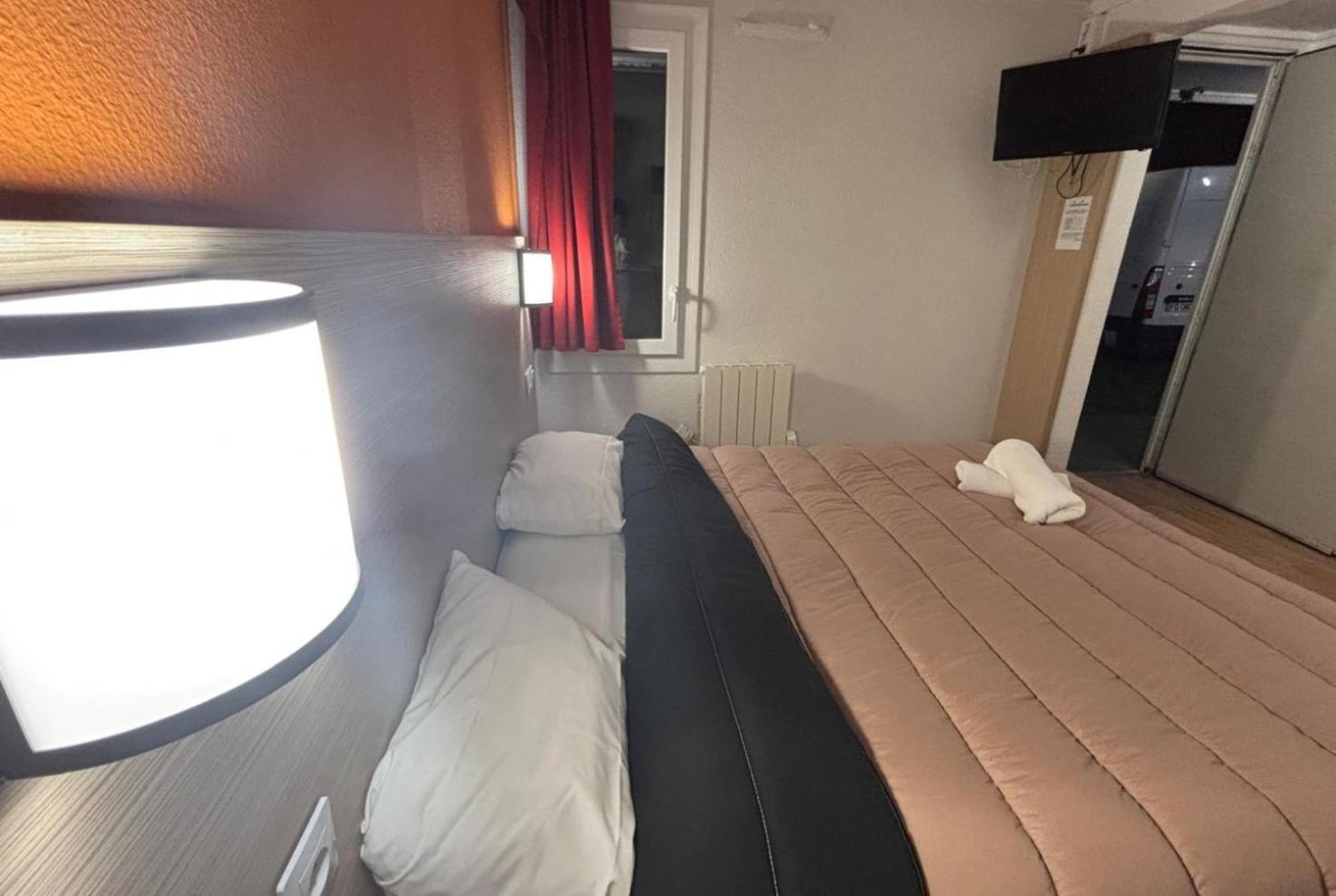 Classic Hotel - Fontenay-Trésigny Dış mekan fotoğraf