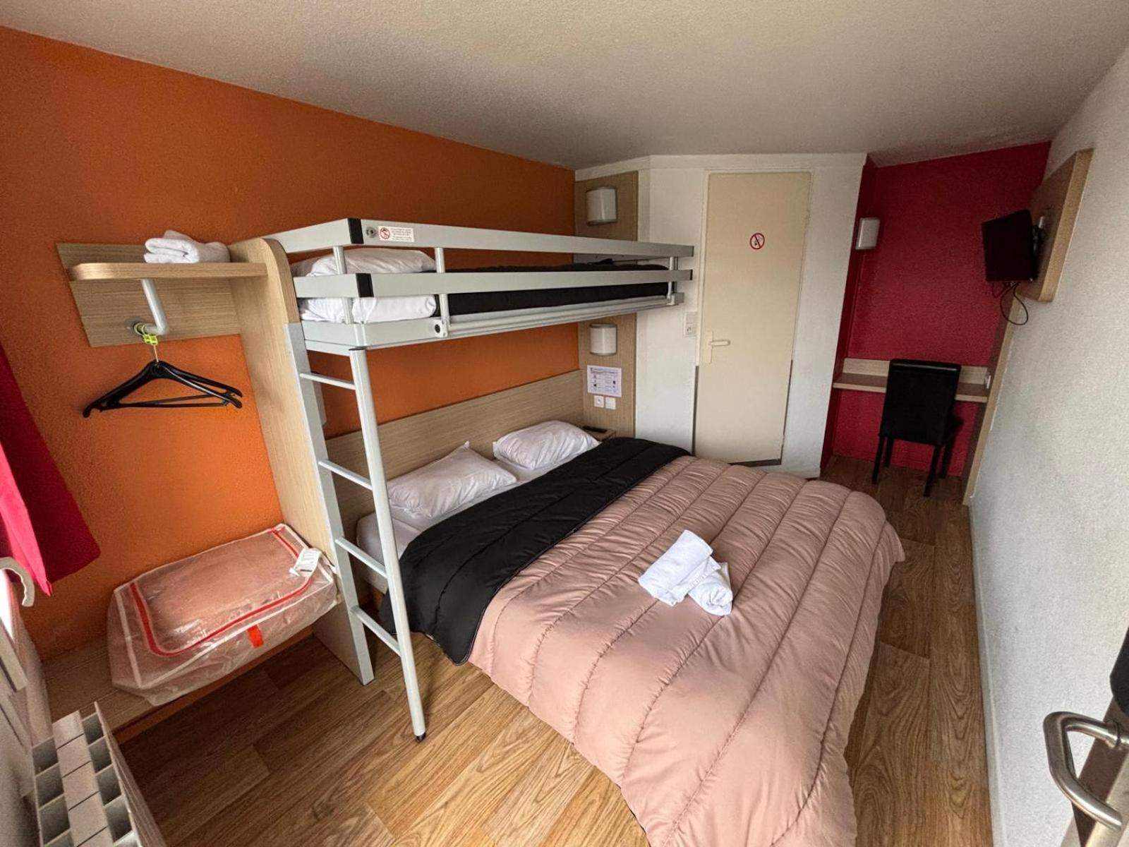 Classic Hotel - Fontenay-Trésigny Dış mekan fotoğraf
