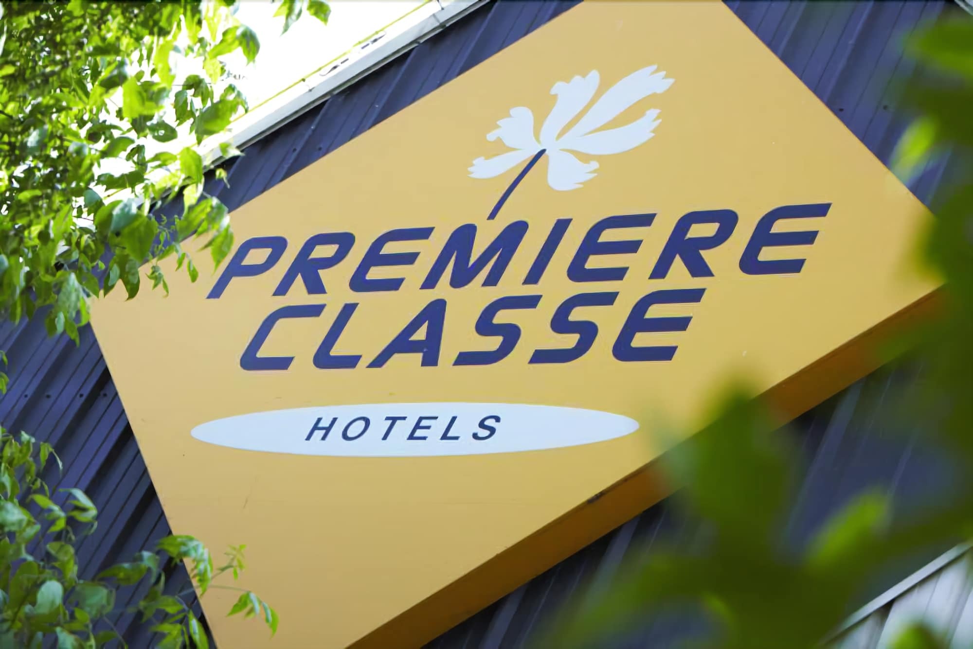 Classic Hotel - Fontenay-Trésigny Dış mekan fotoğraf