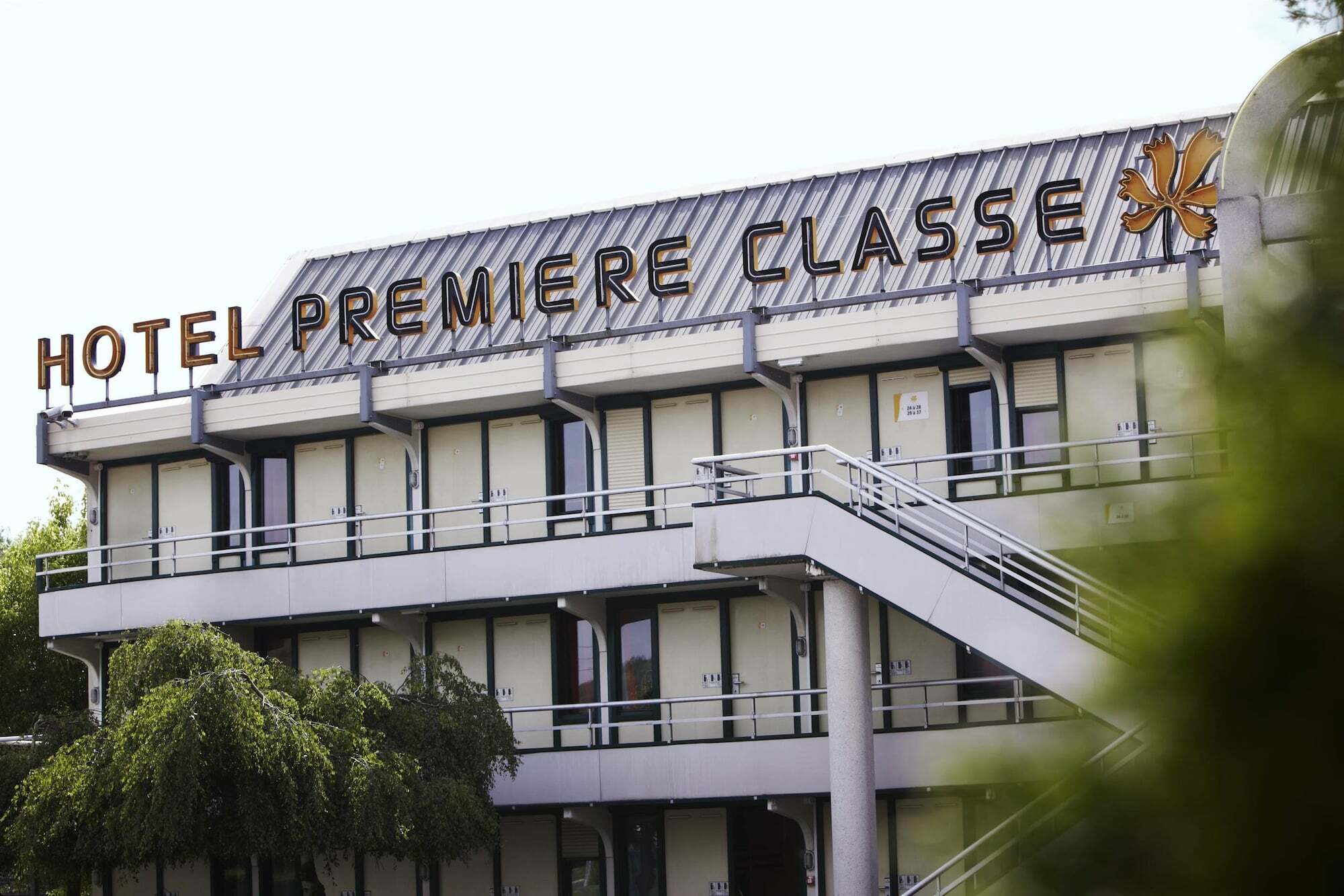 Classic Hotel - Fontenay-Trésigny Dış mekan fotoğraf
